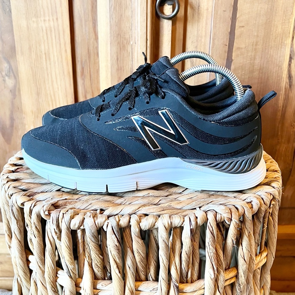New Balance Women’s 715 V3 Cush Running Shoes Size 8
